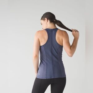 Lululemon Sculpt It Singlet
Greyvy